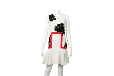 Lot 5 - Alexander McQueen Cream Knit Skater Dress - Size S