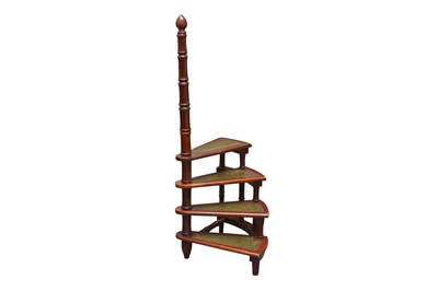 Lot 554 - A SET OF 19TH CENTURY STYLE MAHOGANY LIBRARY STEPS