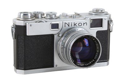 Lot 352 - Nikon S2 Rangefinder Camera