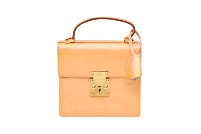 Lot 331 - Louis Vuitton Peach Monogram Vernis Spring Street Bag