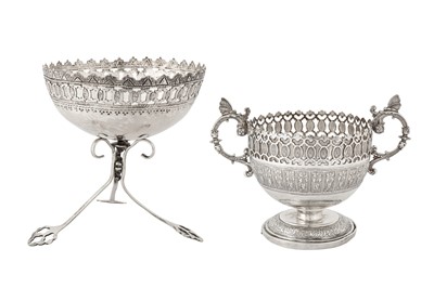Lot 179 - An early 20th century Iraqi unmarked silver twin handled bowl, Baghdad circa 1920