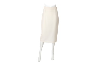 Lot 390 - Roland Mouret Ivory Wool Crepe Pencil Skirt - Size 12
