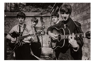 Lot 12 - Terry O'Neill (1938-2019)
