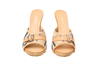 Lot 28 - Burberry Beige Novacheck Heeled Clog Mule - Size 37