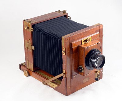 Lot 67 - Watson & Sons Brass and Mahogany Half Plate Field Camera.