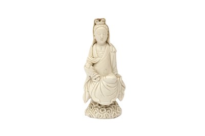 Lot 506 - A CHINESE DEHUA FIGURE OF GUANYIN