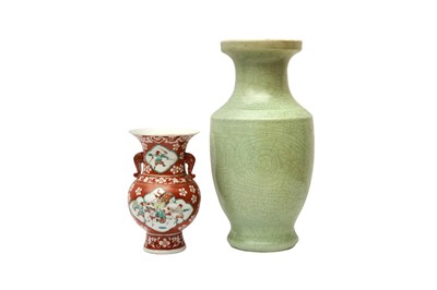 Lot 789 - A CHINESE CRACKLE-GLAZED SOFT PASTE VASE AND A FAMILLE-VERTE VASE