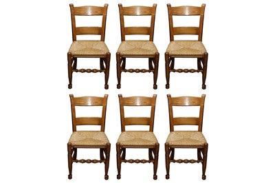 Lot 399 - A SET OF SIX CONTEMPORARY RUSTIC OAK BAR BACK DINING CHAIRS