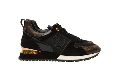 Lot 341 - Louis Vuitton Monogram Run Away Trainer - Size 38