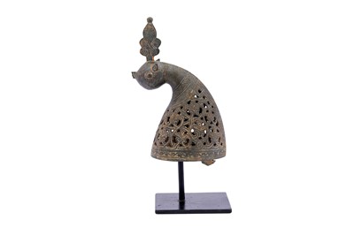 Lot 346 - AN OPENWORK BRONZE ZOOMORPHIC INCENSE BURNER HEAD