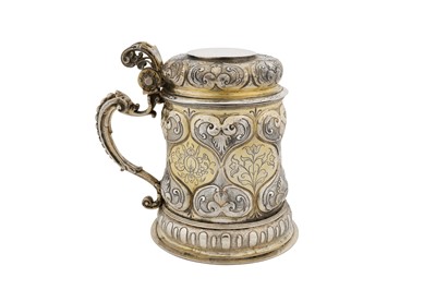 Lot 225 - A mid-17th century German silver gilt tankard, Nuremberg circa 1640 by Johann Kartenbush (meister 1621, d.1660)