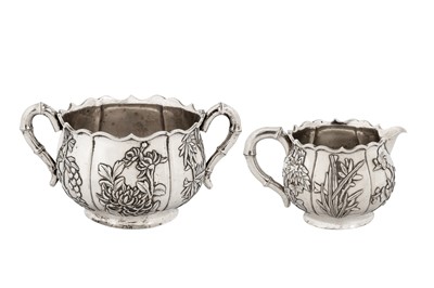 Lot 148 - An early 20th century Chinese export silver strawberry set, Canton circa 1910 by Tai Chang Long retailed by Hung Chong of Shanghai