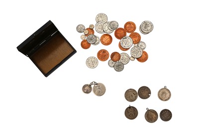 Lot 134 - A GROUP OF COINS