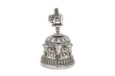 Lot 68 - An early 20th century German sterling silver table bell, Bad Kissingen by Simon Rosenau import marks for London 1904 by John George Piddington