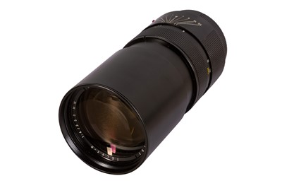 Lot 260 - A Leitz 250mm f/4 Telyt-R Lens