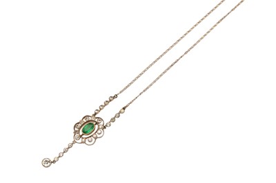 Lot 43 - AN ART DECO SILVER AND PASTE NECKLACE