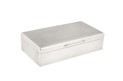 Lot 6 - A George VI sterling silver cigarette box, London 1944 by Asprey