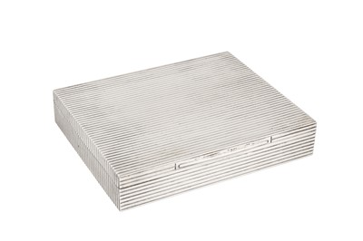 Lot 7 - An Elizabeth II sterling silver cigarette box, London 1965 by Asprey