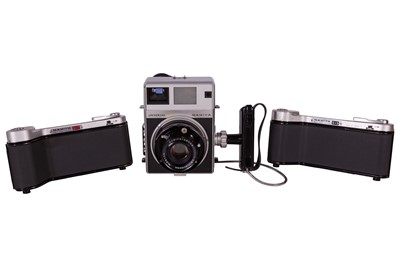 Lot 189 - A Mamiya Universal Medium Format Camera.