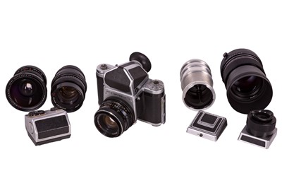 Lot 129 - A Pentacon 6 Medium Format SLR Outfit.
