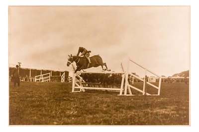 Lot 380 - SHOW JUMPING, c.1920s