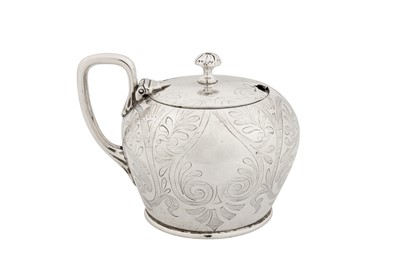 Lot 352 - A Victorian sterling silver mustard pot, London 1852 by Joseph Angell II