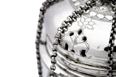 Lot 184 - A MODERN UNMARKED INDIAN SILVER HUQQA BASE