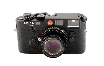 Lot 335 - A Black Leica M6 Camera with Collapsible Elmar-M 50mm f2.8 Lens