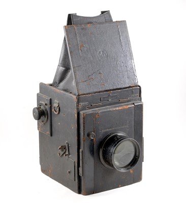 Lot 46 - A Thornton Pickard Special Ruby Reflex Camera with 8" f2.9 Dallmeyer Pentac Lens.