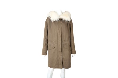 Lot 207 - Yves Salomon Army Khaki Fur Lined Parka - Size 32