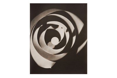 Lot 148 - Man Ray (1890-1976)