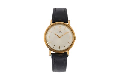 Lot 37 - A GENTS VINTAGE 9CT GOLD OMEGA DRESS WATCH