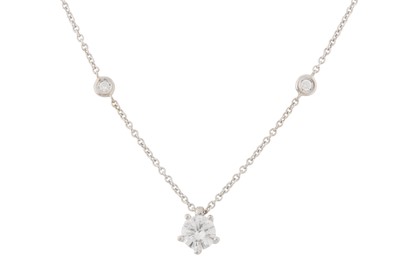 Lot 267 - A DIAMOND CHAIN NECKLACE