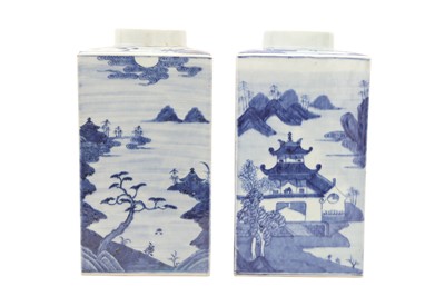 Lot 49 - A PAIR OF CHINESE BLUE AND WHITE 'LANDSCAPE' TEA JARS
