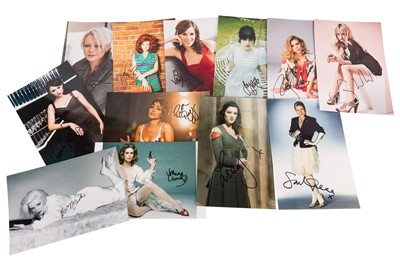 Lot 86 - Photograph Collection.- Tv Actresses