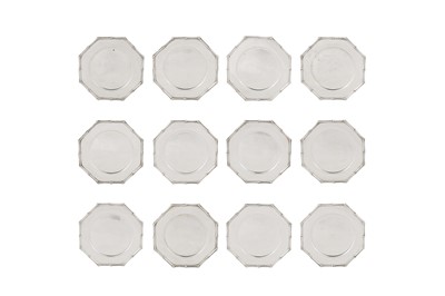 Lot 276 - A set of twelve American sterling silver dinner plates, New York circa 1970 by Tiffany and Co