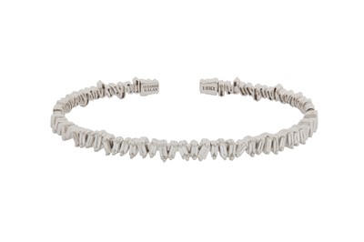 Lot 269 - SUZANNE KALAN Ι A DIAMOND BANGLE