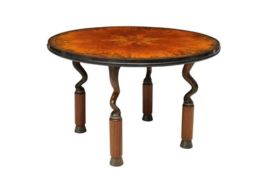 Lot 420 - MICHAEL KEMP (BRITISH); A CONTEMPORARY BESPOKE SEQUOIA CIRCULAR TABLE