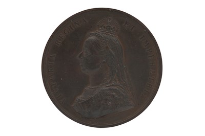 Lot 107 - AN 1887 QUEEN VICTORIA GOLDEN JUBILEE COMMEMORATIVE MEDALLION
