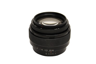 Lot 297 - Jupiter 9 85mm f2 M42 Lens.