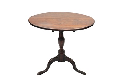 Lot 364 - A GEORGE II MAHOGANY TRIPOD TABLE
