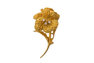 Lot 216 - A DIAMOND FLOWER BROOCH, CIRCA 1979