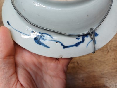 Lot 421 - THREE CHINESE BLUE AND WHITE PIECES