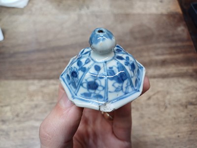 Lot 421 - THREE CHINESE BLUE AND WHITE PIECES