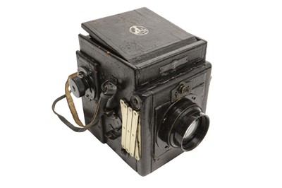 Lot 268 - Thornton Pickard Duplex Ruby Reflex Camera Outfit.