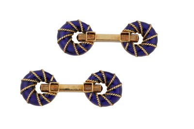 Lot 321 - A PAIR OF BLUE ENAMEL CUFFLINKS