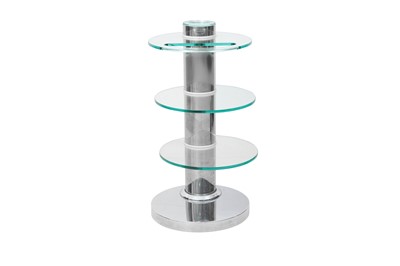 Lot 428 - A GLASS AND CHROME SIDE TABLE