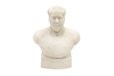 Lot 288 - A CHINESE BISCUIT PORCELAIN BUST OF MAO ZEDONG