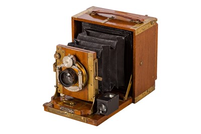 Lot 22 - A Unmarked Quarter Plate Hand & Stand Tropical Gandolfi Camera