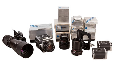 Lot 248 - An Extensive Hasselblad 500C/M Medium Format SLR Outfit